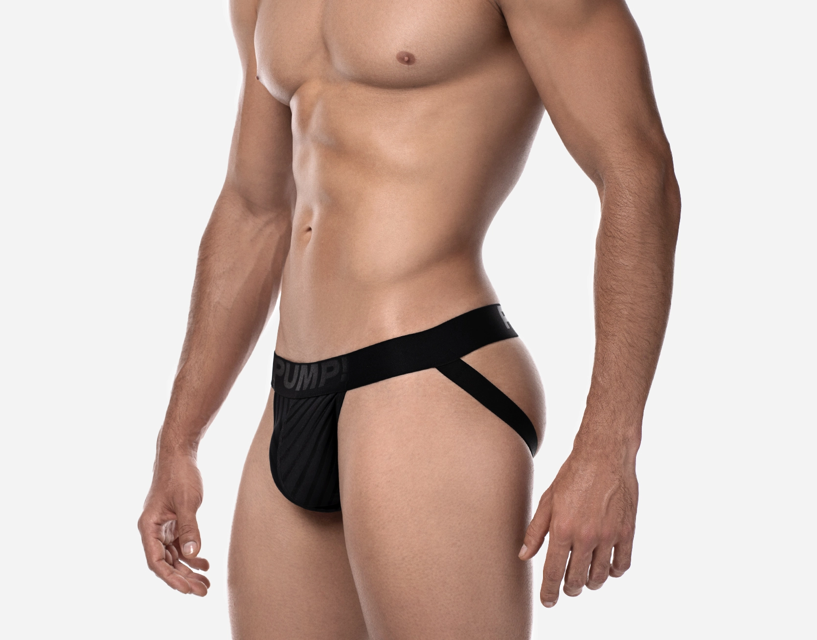 PUMP-WHISPER-BLACK-JOCK-2.webp