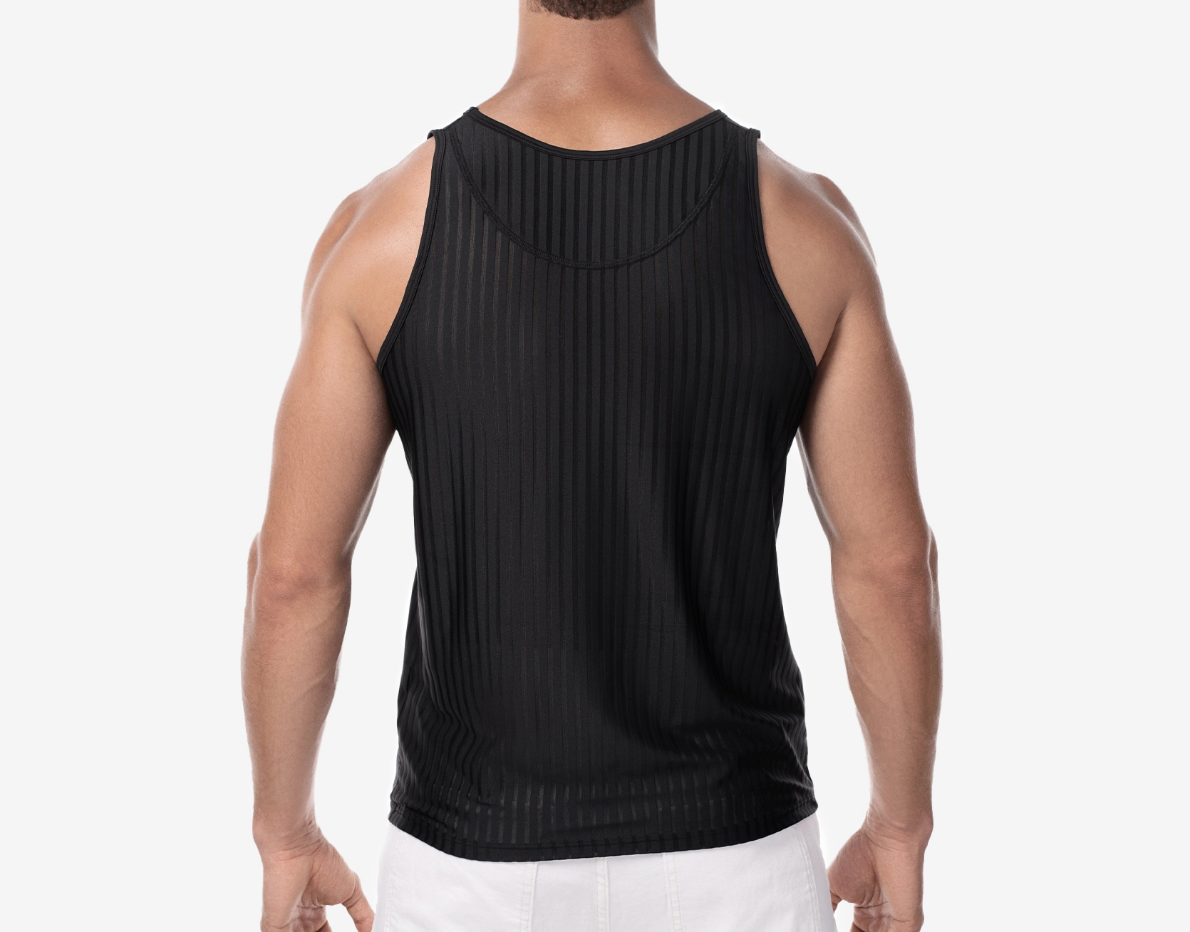 PUMP-WHISPER-BLACK-TANK-TOP-3.webp