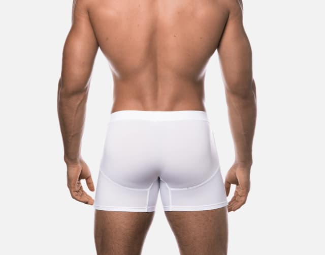 White-cooldown-boxer-3