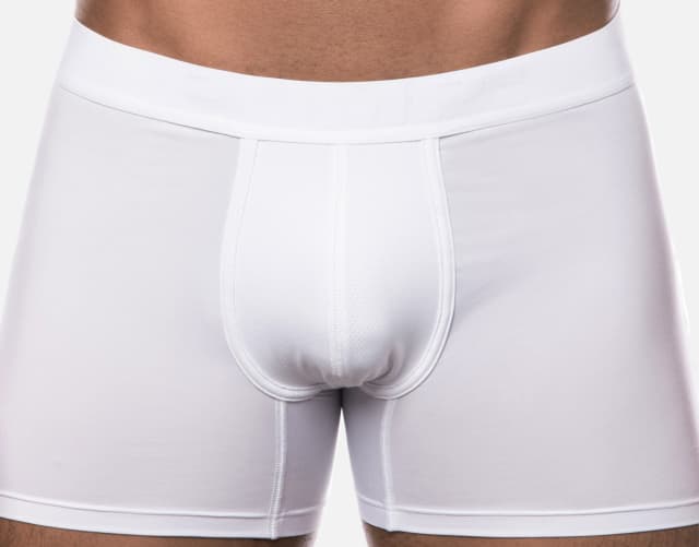 White-cooldown-boxer-4