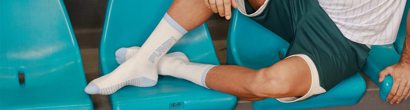pump_underwear_category_banner_crew_socks