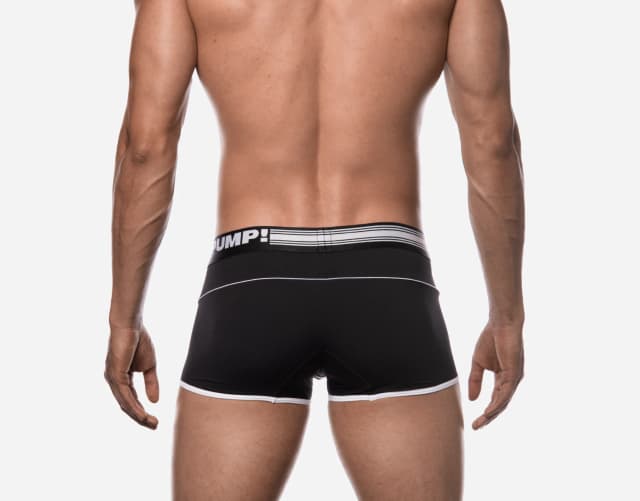 Black-free-fit-boxer-3-1.webp
