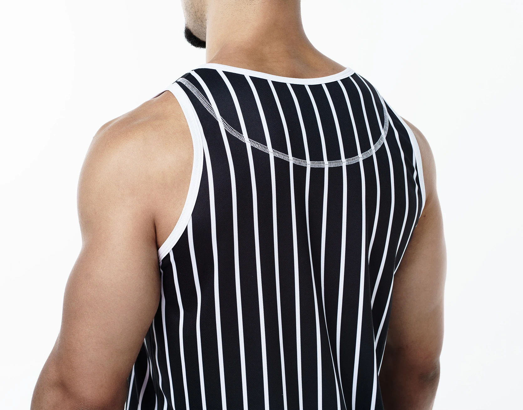 Black-striped-tank-5.webp