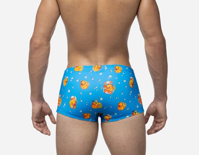 Ducky-water-trunk-3.webp