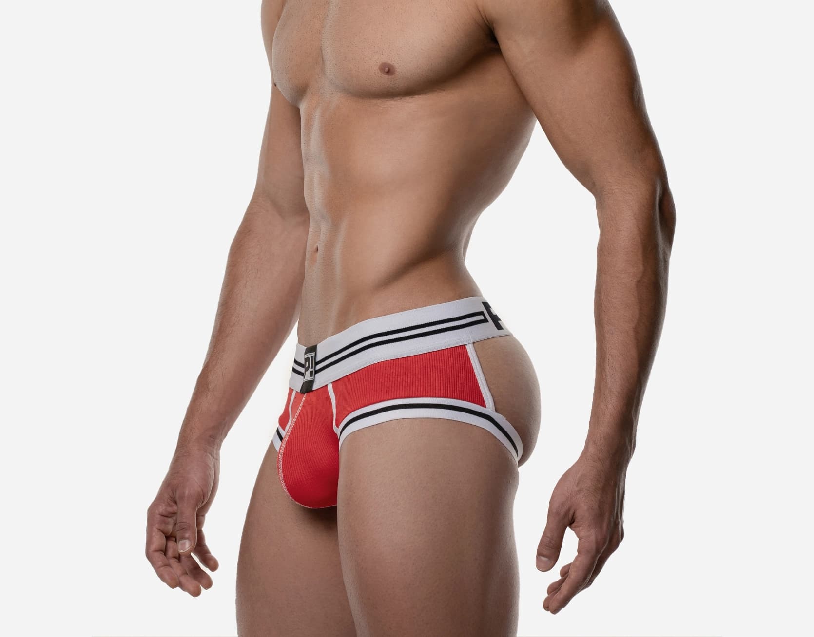 ROUND2_RED_BACKLESS_BRIEF_2-1.webp